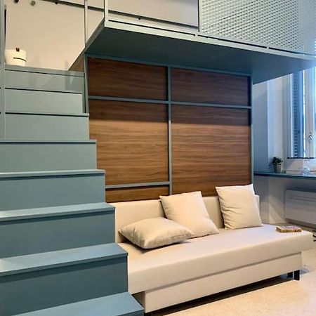 Lovely Studio Flat In Bocconi Milaan Buitenkant foto